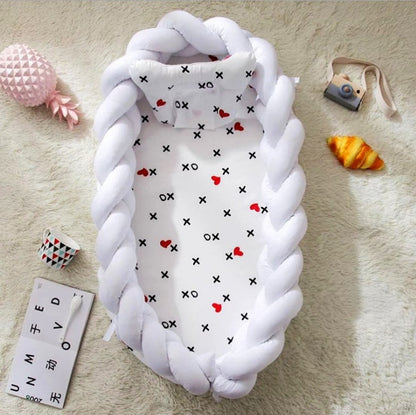 Portable Cotton Crib for Babies - Woven Design