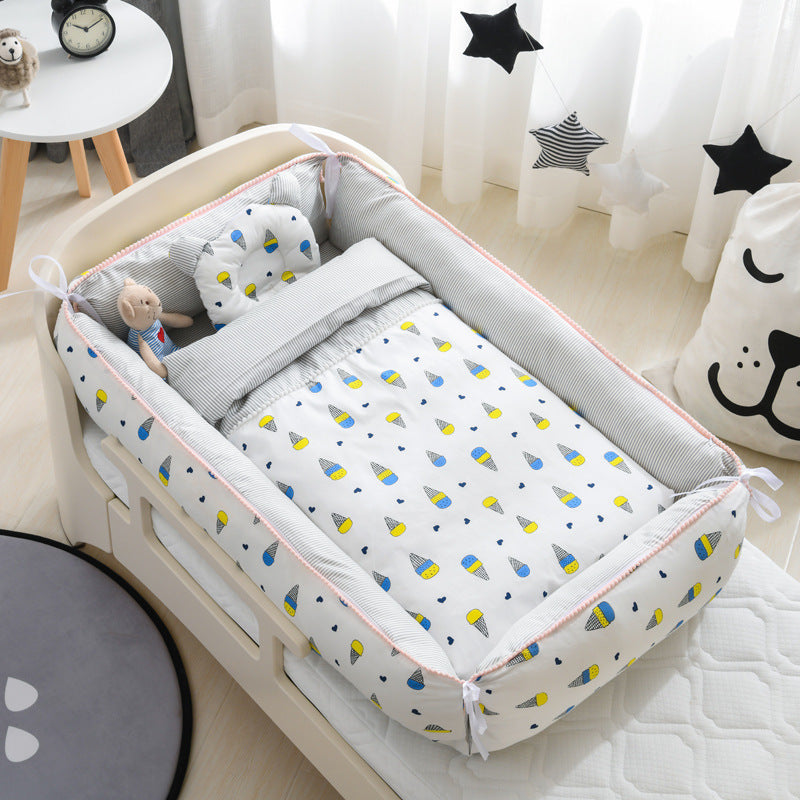 CozyCradle Portable Baby Nest with Quilt