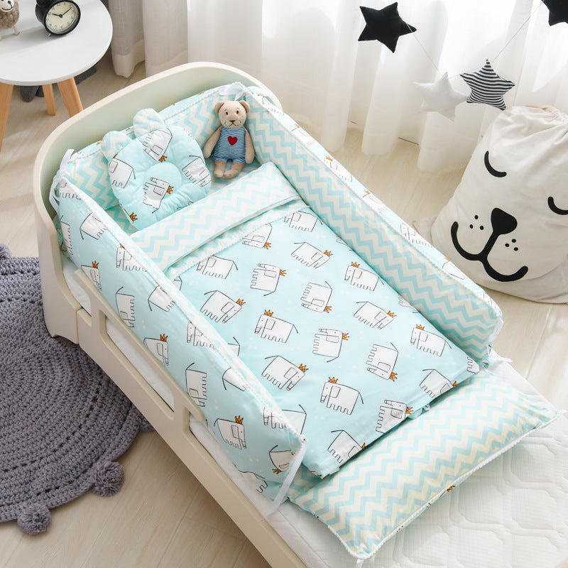 CozyCradle Portable Baby Nest with Quilt