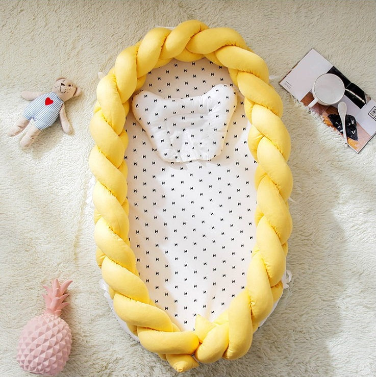 Portable Cotton Crib for Babies - Woven Design